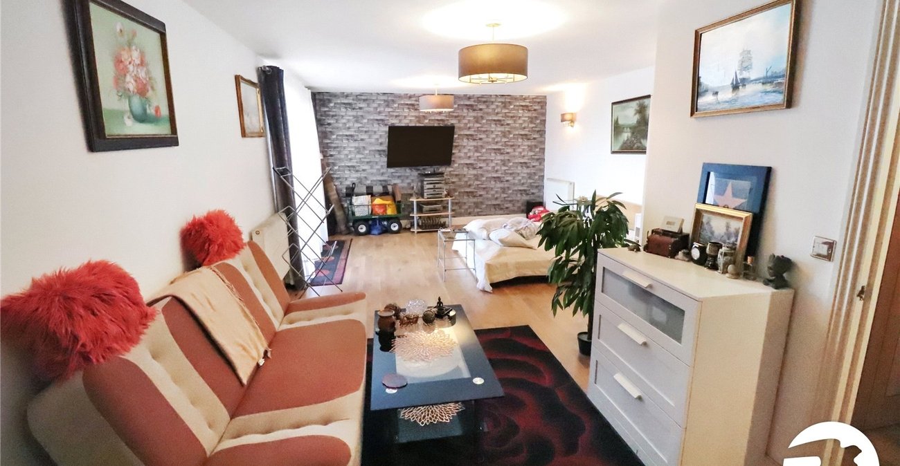 1 bedroom property for sale in London | Robinson Jackson