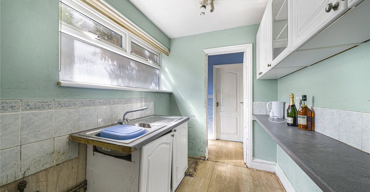 3 bedroom house for sale in Dartford | Robinson Jackson