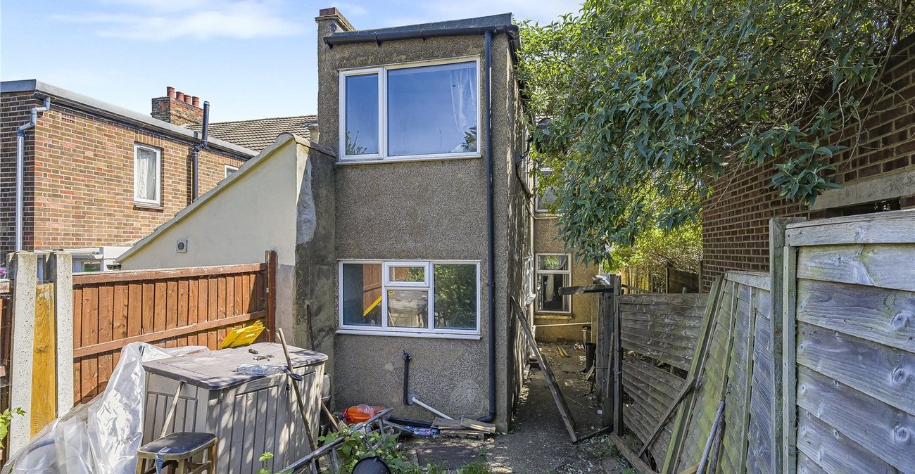 3 bedroom house for sale in Dartford | Robinson Jackson