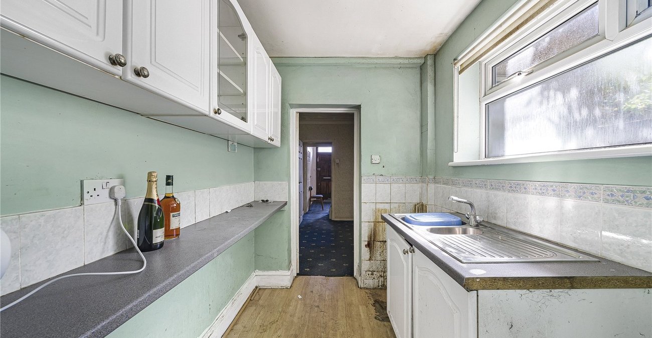 3 bedroom house for sale in Dartford | Robinson Jackson