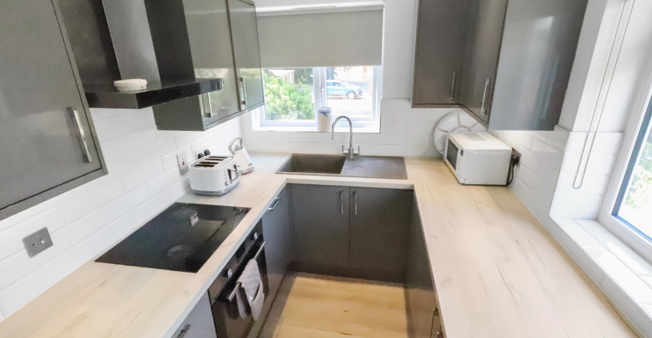 2 bedroom property for sale in Upper Abbey Wood | Robinson Jackson