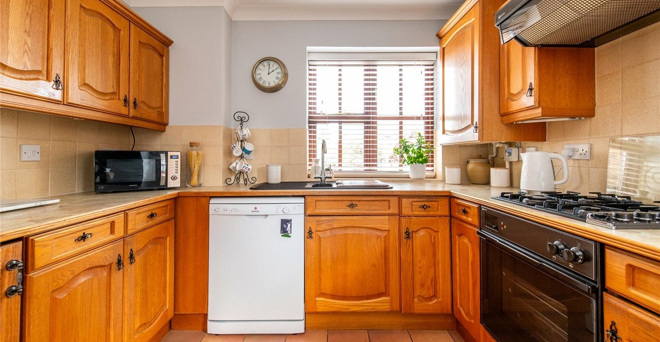 4 bedroom house for sale in Blue Bell Hill | Robinson Michael & Jackson