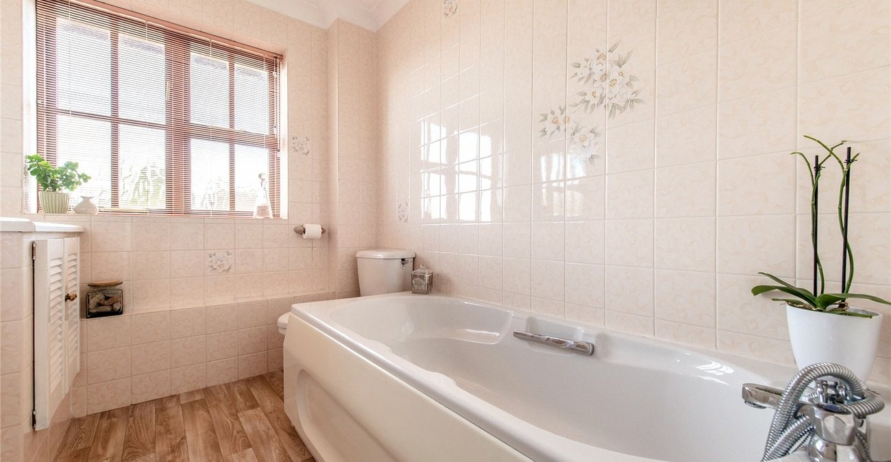 4 bedroom house for sale in Blue Bell Hill | Robinson Michael & Jackson