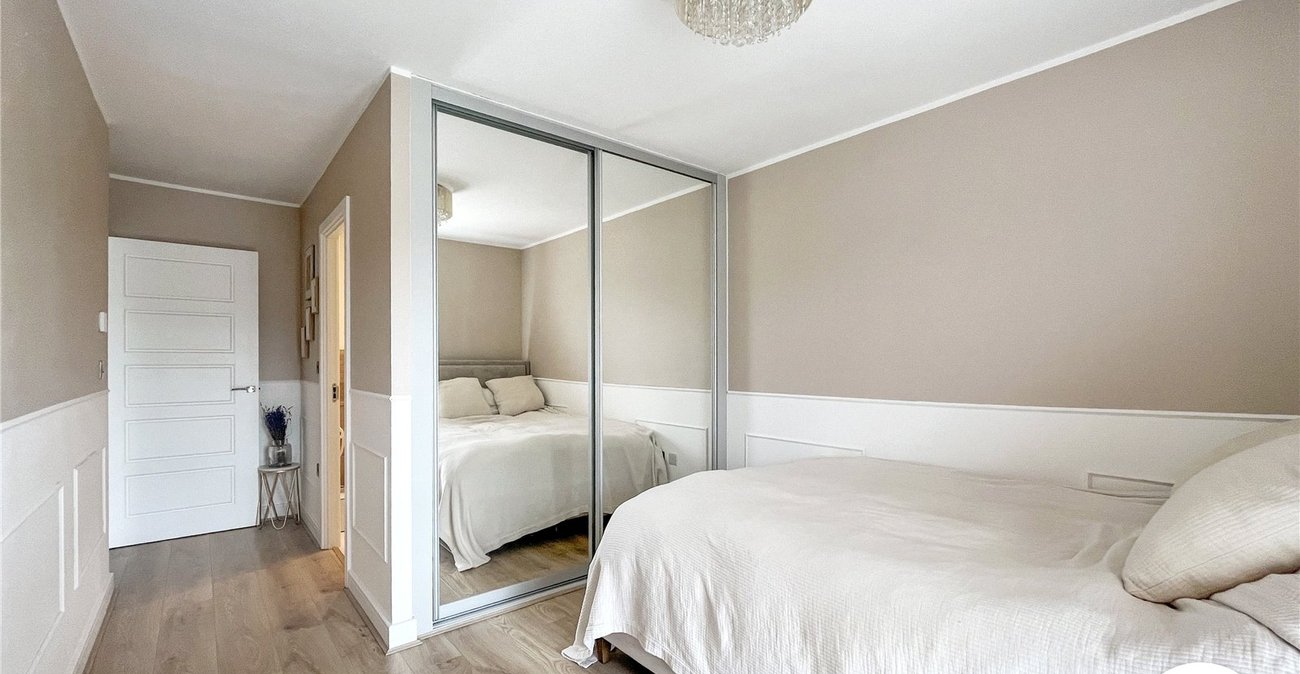 2 bedroom property for sale in Maidstone | Robinson Michael & Jackson