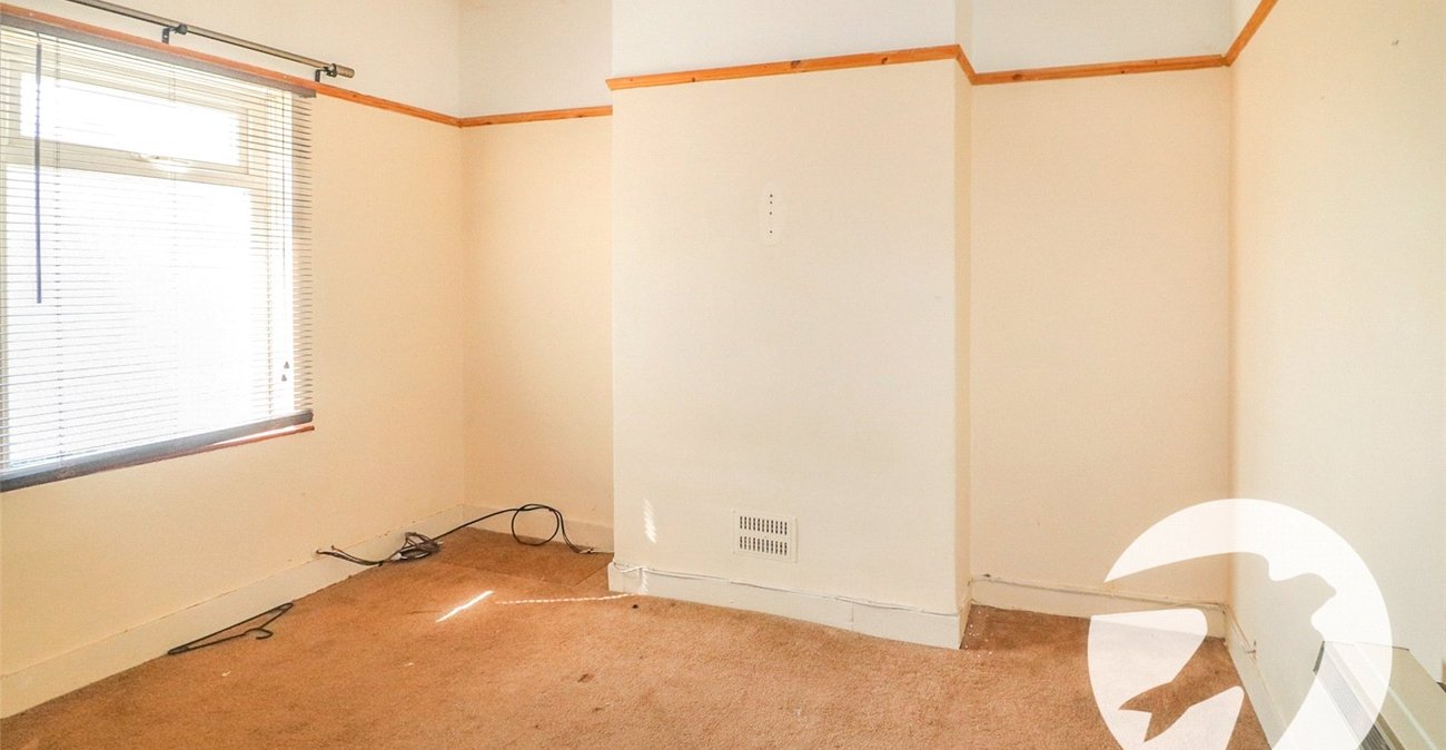 3 bedroom house for sale in Erith | Robinson Jackson