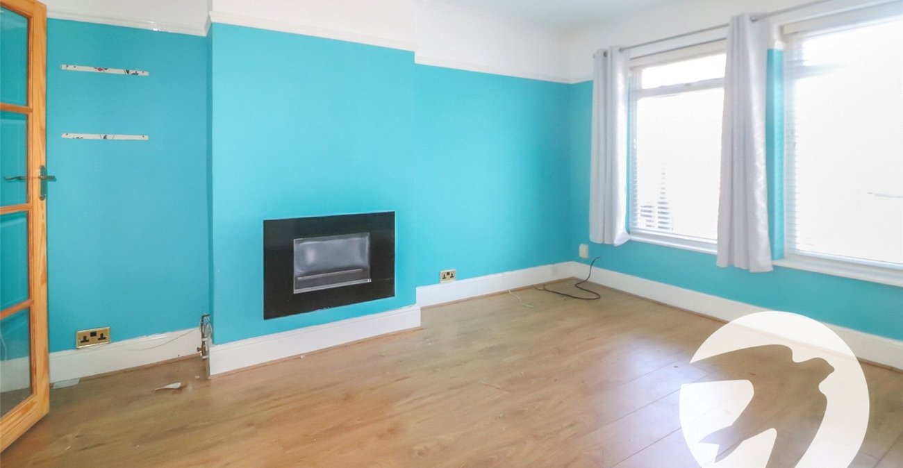 3 bedroom house for sale in Erith | Robinson Jackson