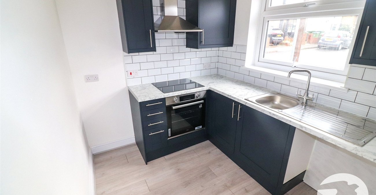 2 bedroom property for sale in Erith | Robinson Jackson