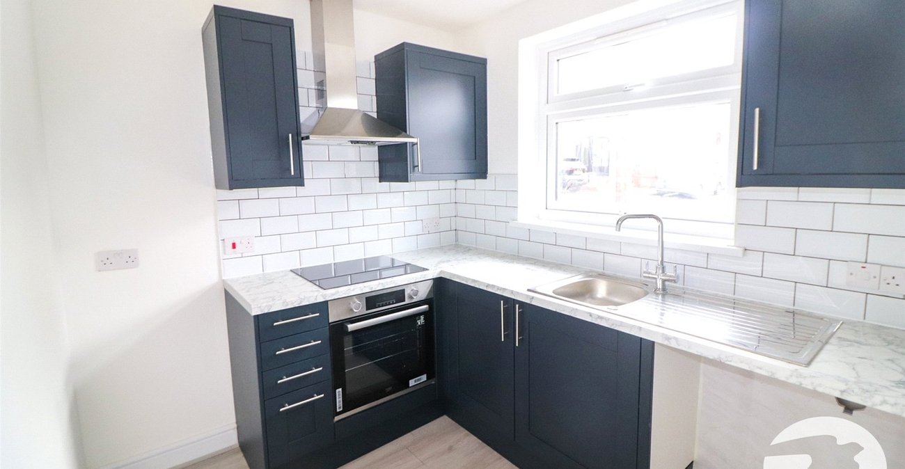 2 bedroom property for sale in Erith | Robinson Jackson
