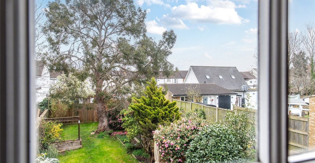 5 bedroom property for sale in Gillingham | Robinson Michael & Jackson