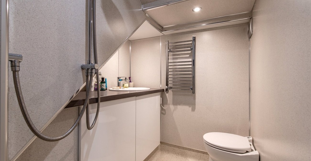 5 bedroom property for sale in Gillingham | Robinson Michael & Jackson