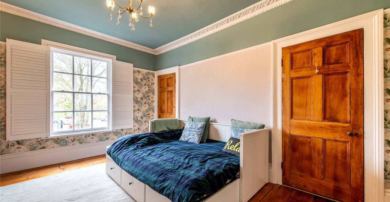 5 bedroom property for sale in Gillingham | Robinson Michael & Jackson