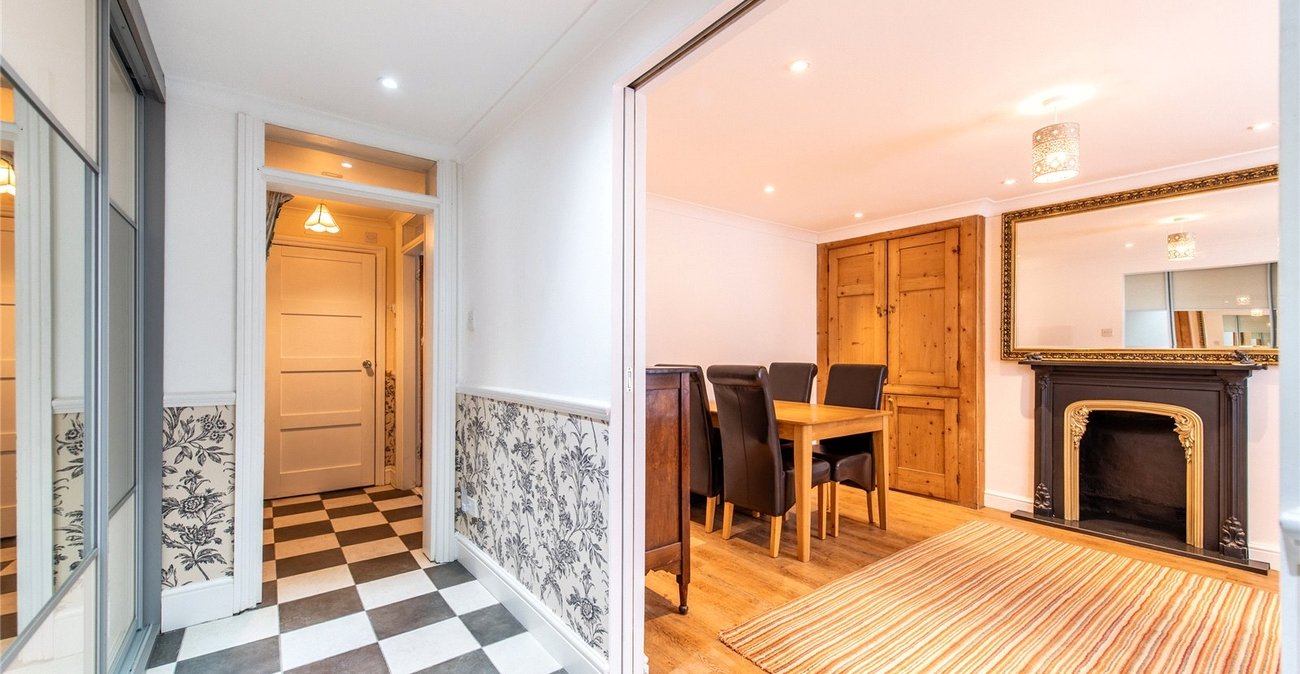 5 bedroom property for sale in Gillingham | Robinson Michael & Jackson