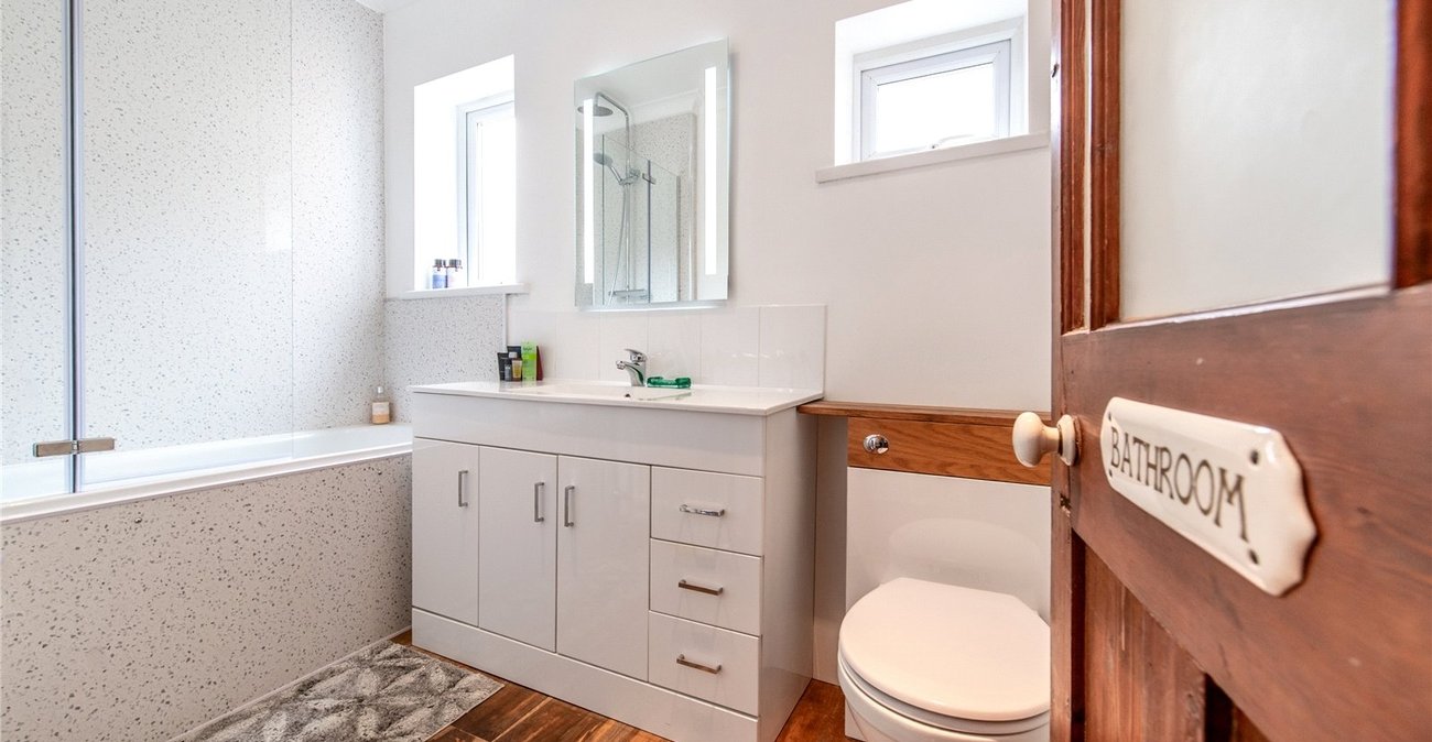 5 bedroom property for sale in Gillingham | Robinson Michael & Jackson