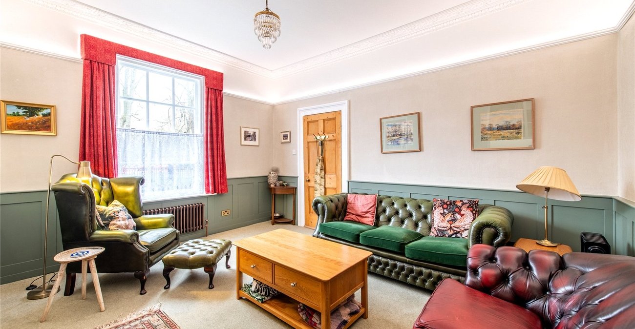 5 bedroom property for sale in Gillingham | Robinson Michael & Jackson