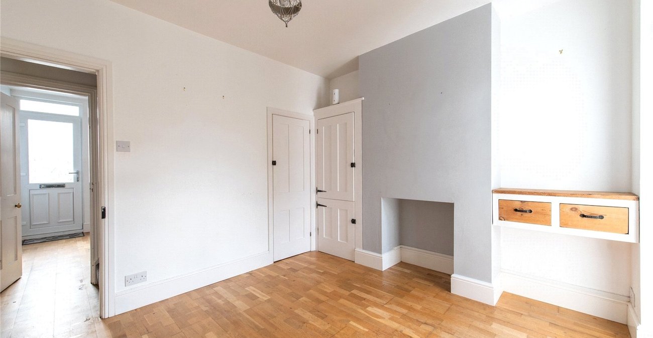 2 bedroom house for sale in Northfleet | Robinson Michael & Jackson