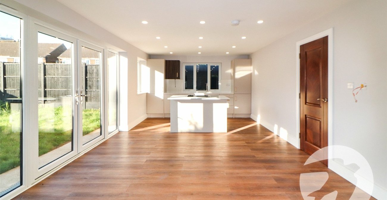 2 bedroom bungalow for sale in Northumberland Heath | Robinson Jackson