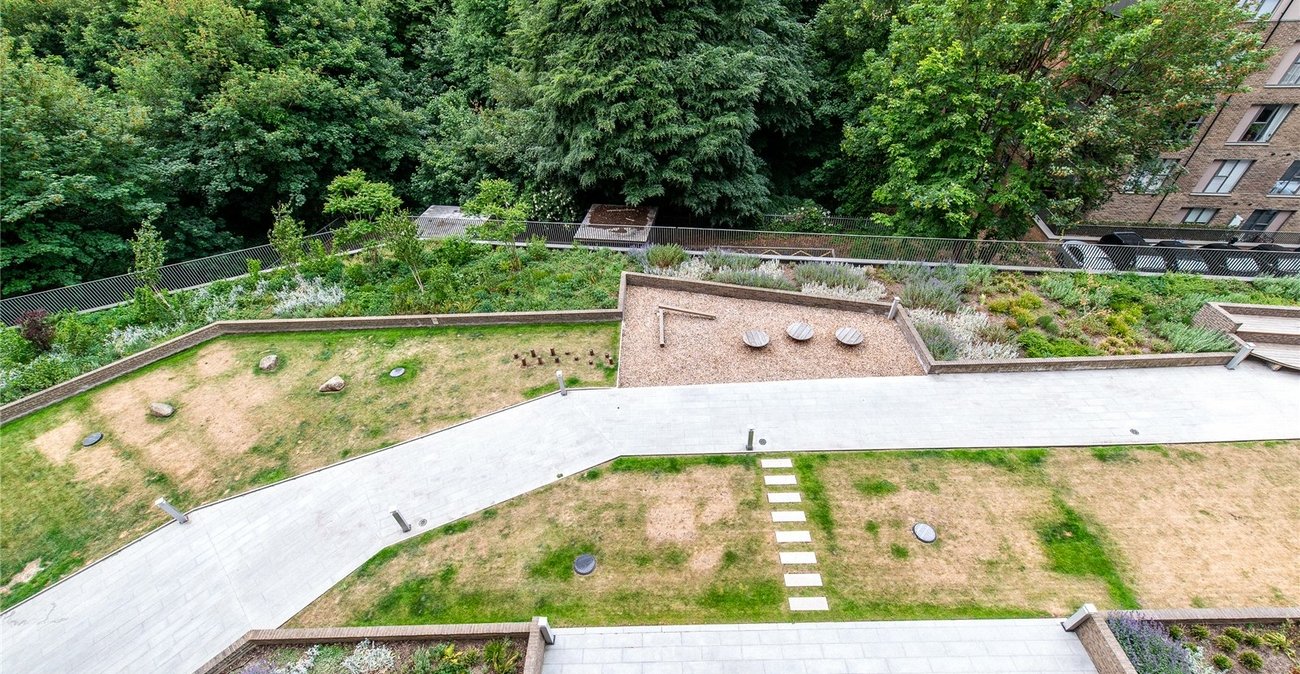 2 bedroom property for sale in Maidstone | Robinson Michael & Jackson