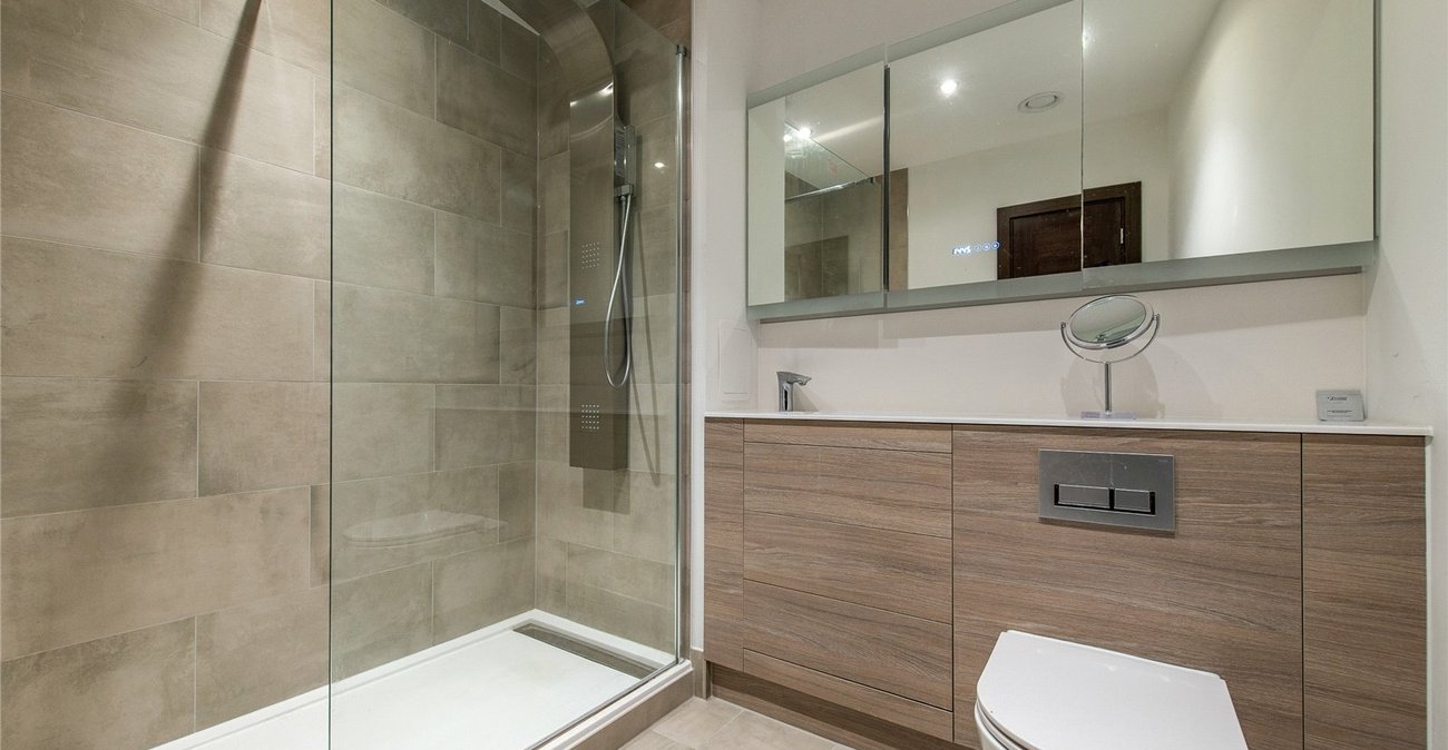 2 bedroom property for sale in Maidstone | Robinson Michael & Jackson