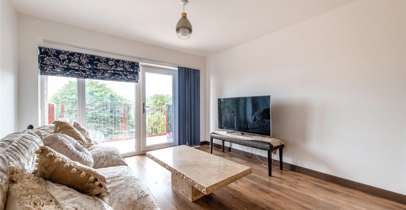 2 bedroom property for sale in Maidstone | Robinson Michael & Jackson