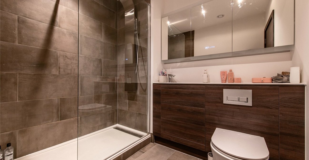 2 bedroom property for sale in Maidstone | Robinson Michael & Jackson