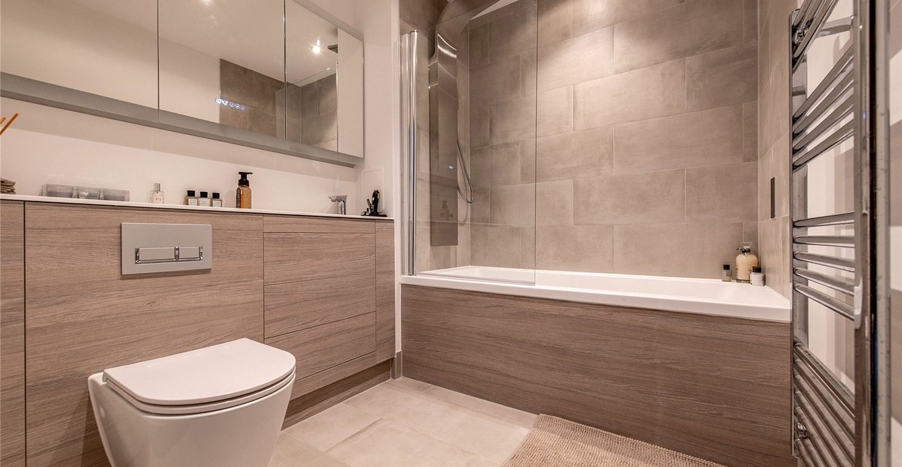 2 bedroom property for sale in Maidstone | Robinson Michael & Jackson