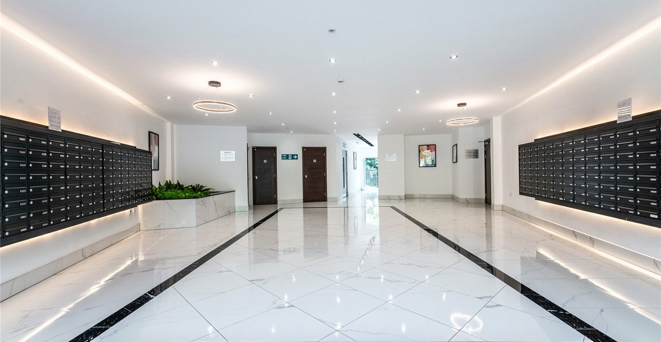 2 bedroom property for sale in Maidstone | Robinson Michael & Jackson