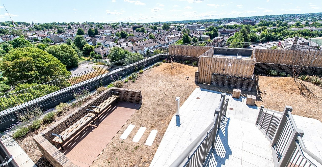 2 bedroom property for sale in Maidstone | Robinson Michael & Jackson