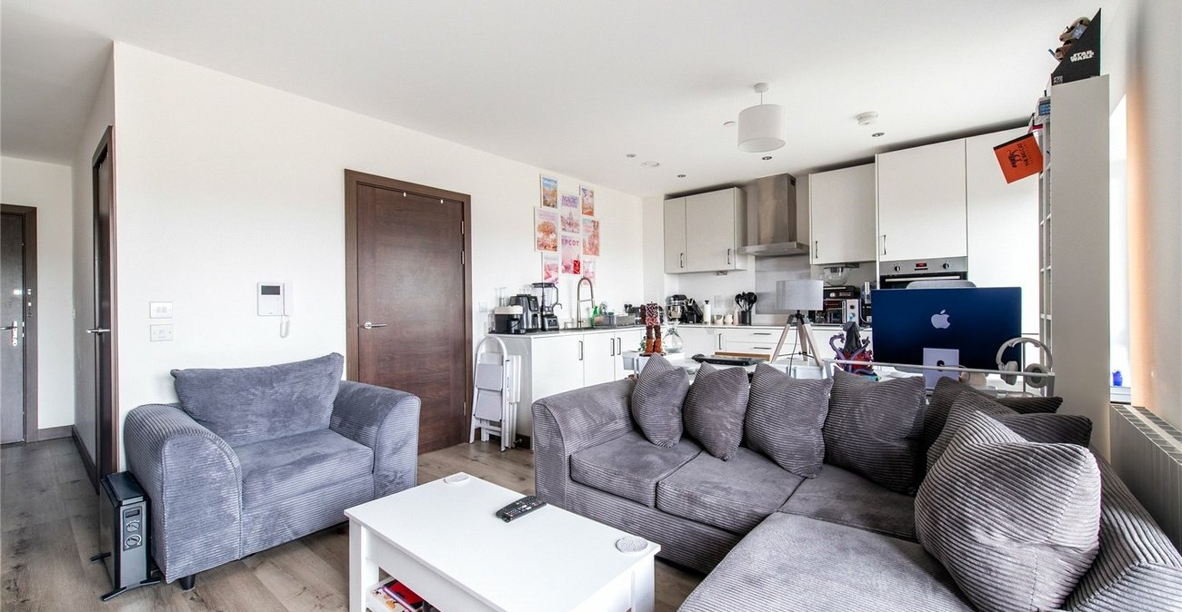 1 bedroom property for sale in Maidstone | Robinson Michael & Jackson