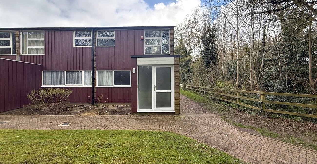 3 bedroom house for sale in New Ash Green | Robinson Michael & Jackson