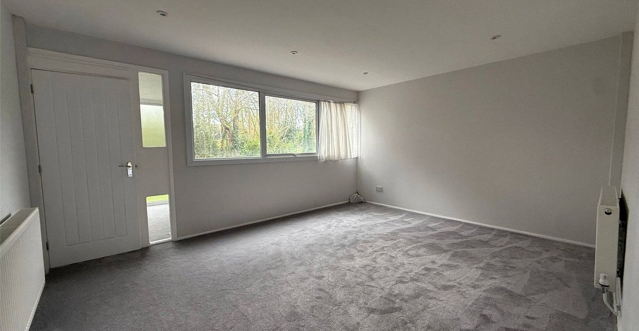 3 bedroom house for sale in New Ash Green | Robinson Michael & Jackson