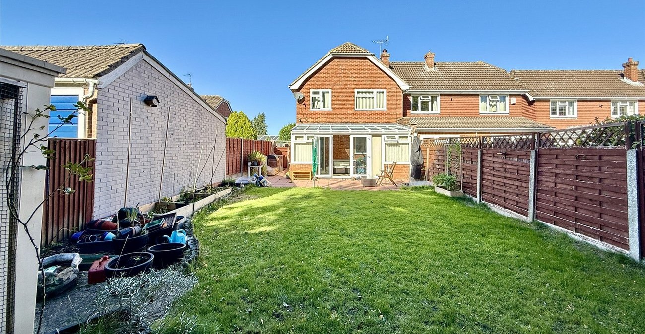 3 bedroom house for sale in West Kingsdown | Robinson Jackson