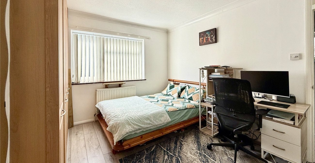 3 bedroom house for sale in West Kingsdown | Robinson Jackson