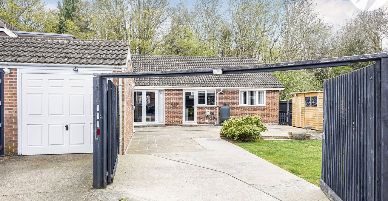 3 bedroom bungalow for sale in West Kingsdown | Robinson Jackson