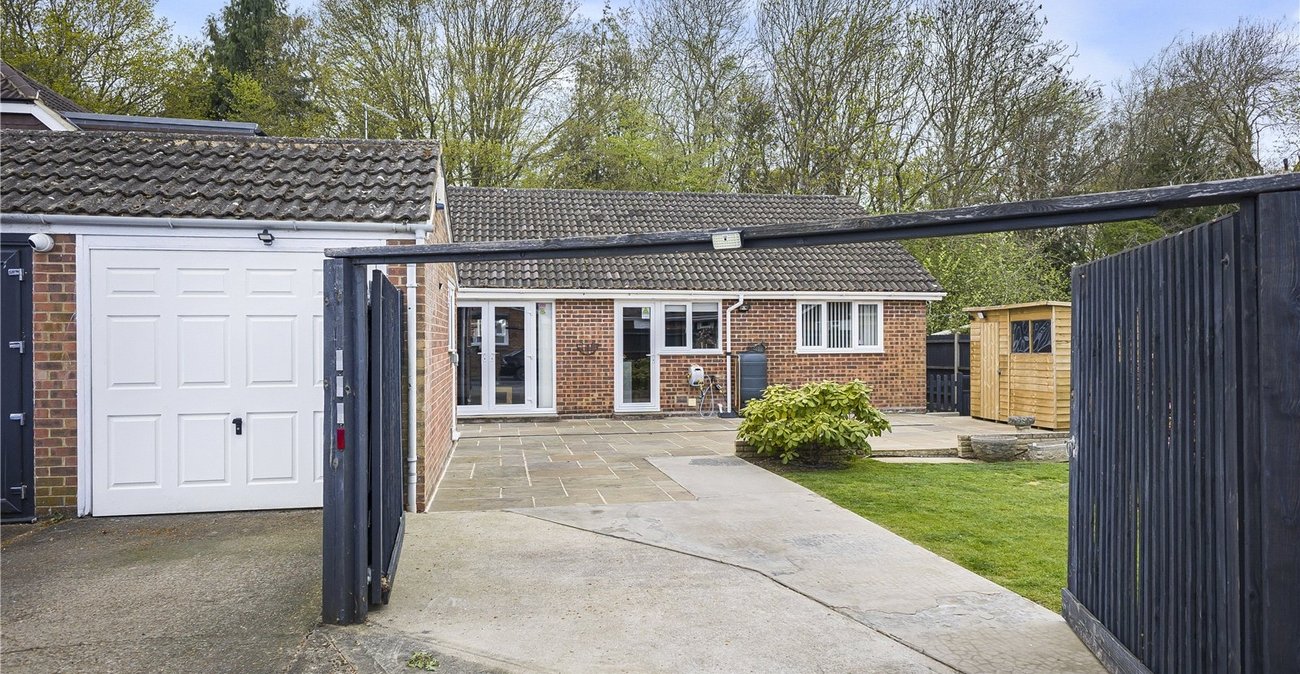 3 bedroom bungalow for sale in West Kingsdown | Robinson Jackson