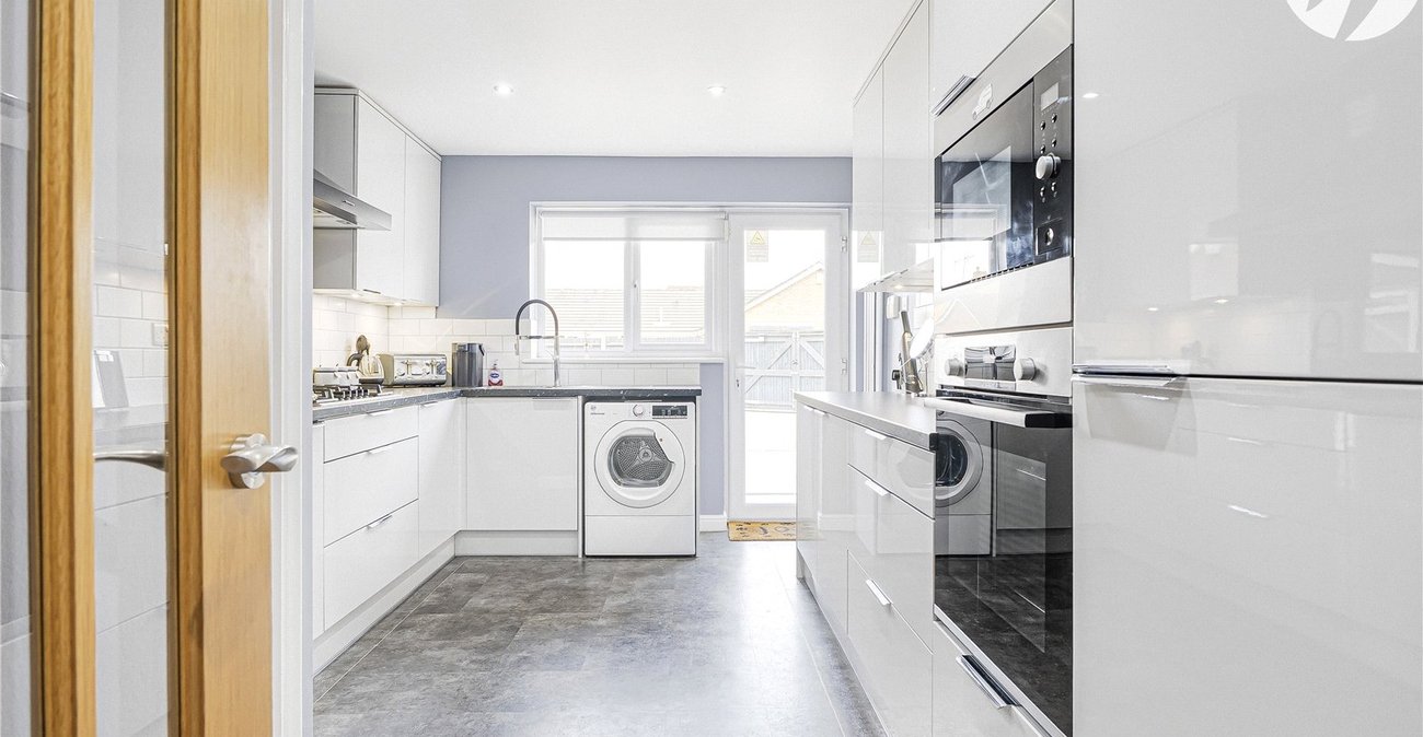 3 bedroom bungalow for sale in West Kingsdown | Robinson Jackson