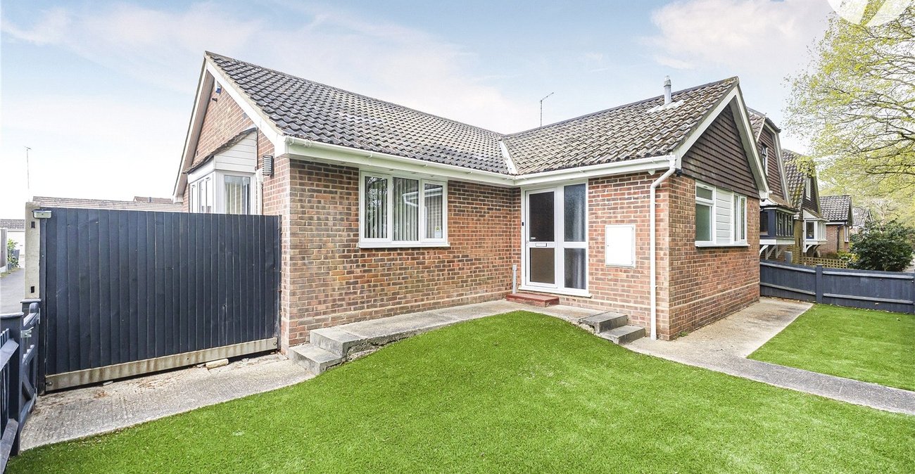 3 bedroom bungalow for sale in West Kingsdown | Robinson Jackson