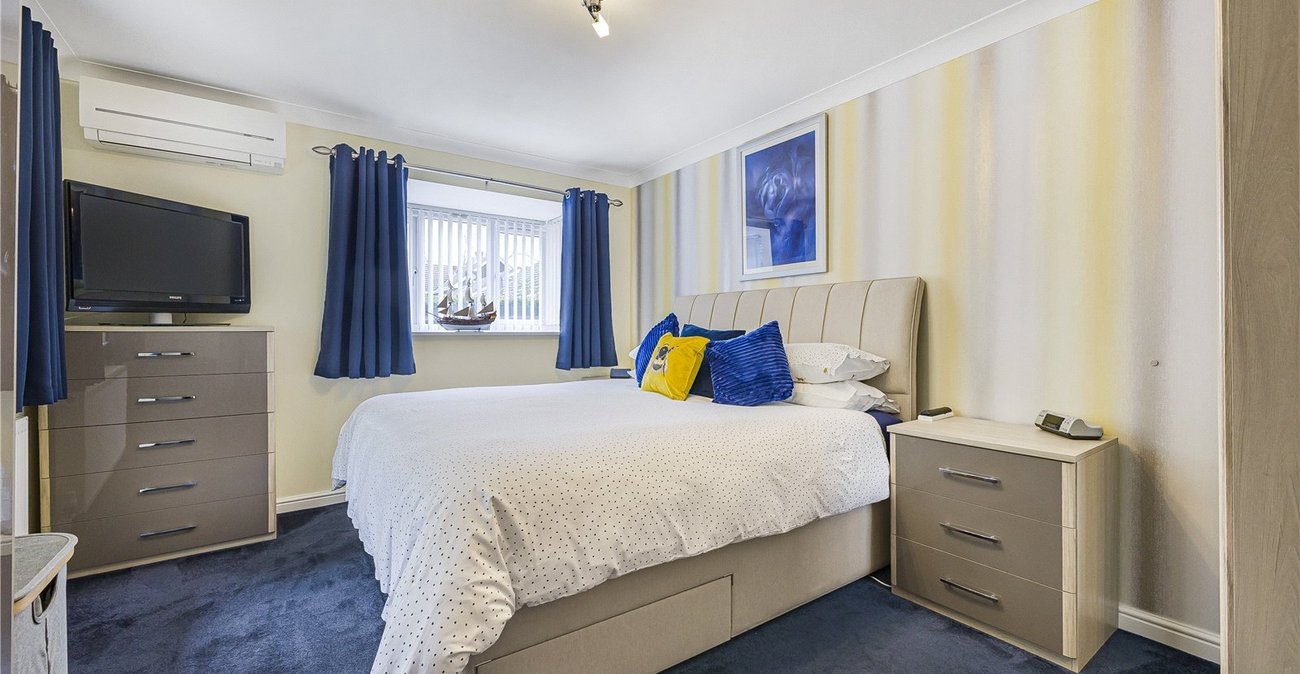 3 bedroom bungalow for sale in West Kingsdown | Robinson Jackson