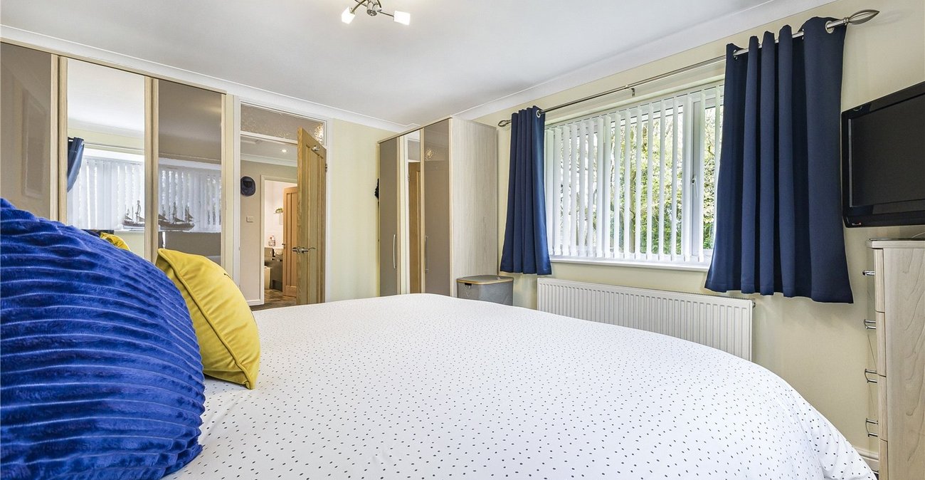 3 bedroom bungalow for sale in West Kingsdown | Robinson Jackson