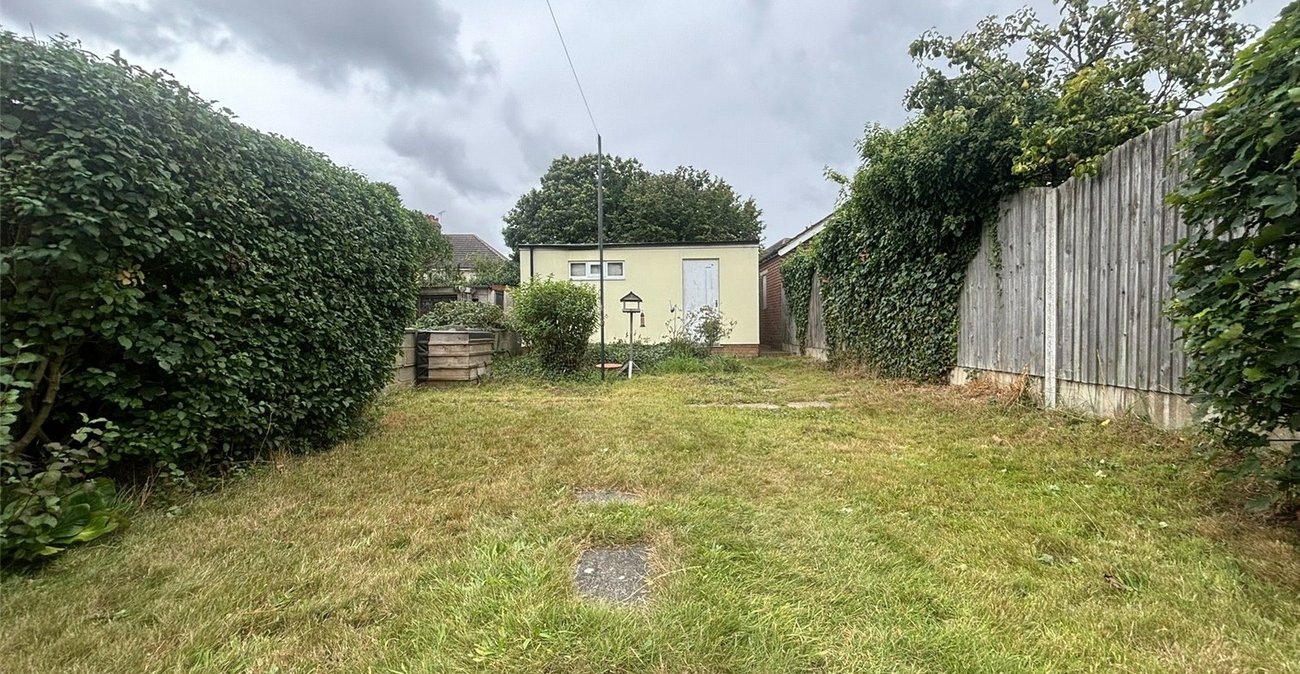 3 bedroom house for sale in Northfleet | Robinson Michael & Jackson