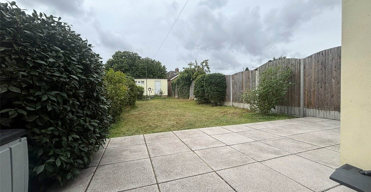 3 bedroom house for sale in Northfleet | Robinson Michael & Jackson