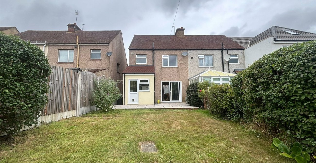 3 bedroom house for sale in Northfleet | Robinson Michael & Jackson