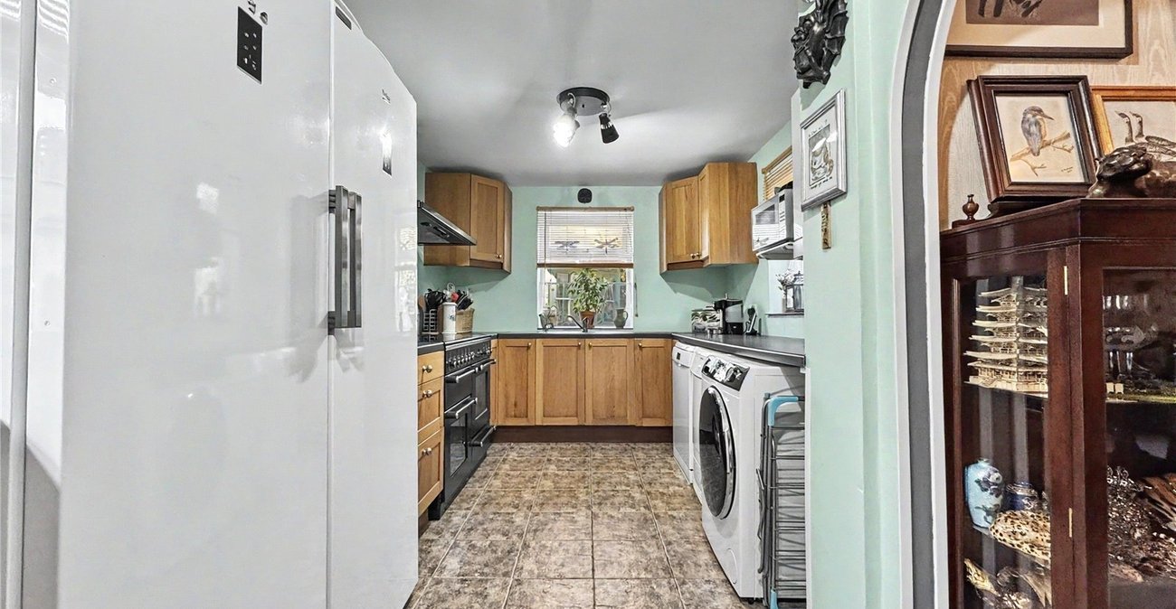 3 bedroom house for sale in Gillingham | Robinson Michael & Jackson