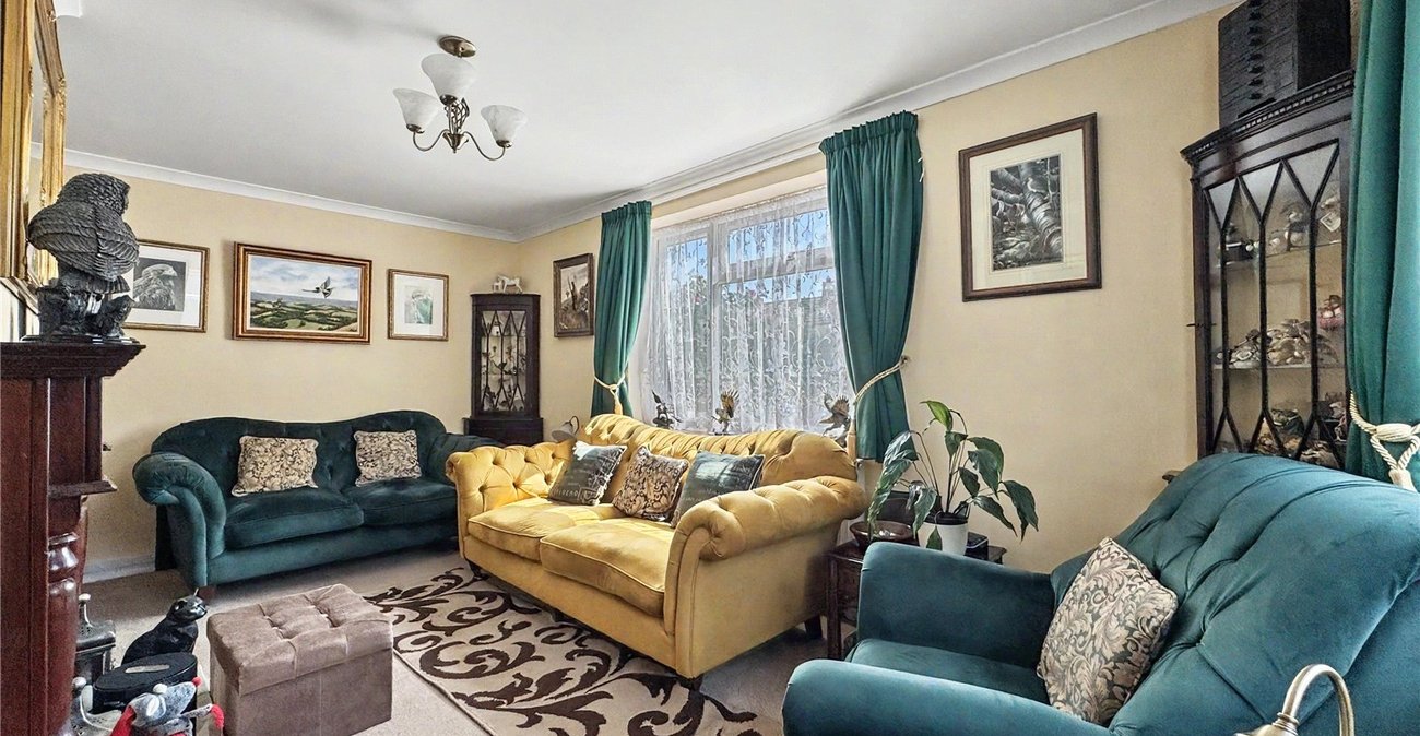 3 bedroom house for sale in Gillingham | Robinson Michael & Jackson