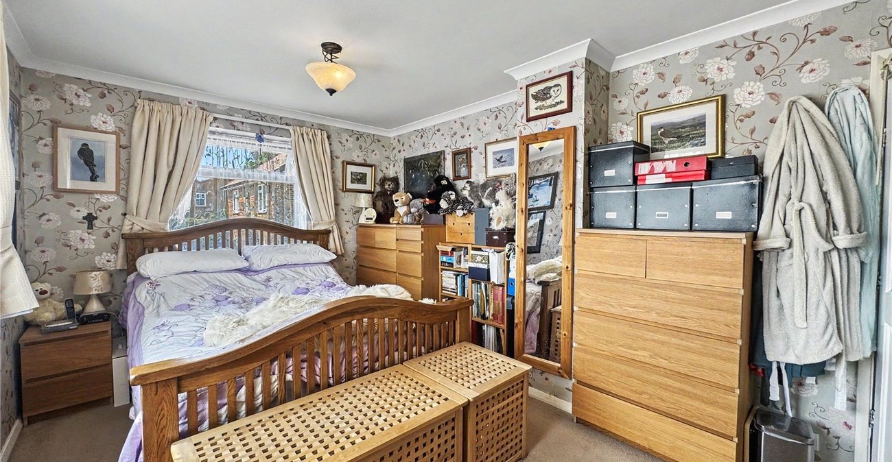 3 bedroom house for sale in Gillingham | Robinson Michael & Jackson