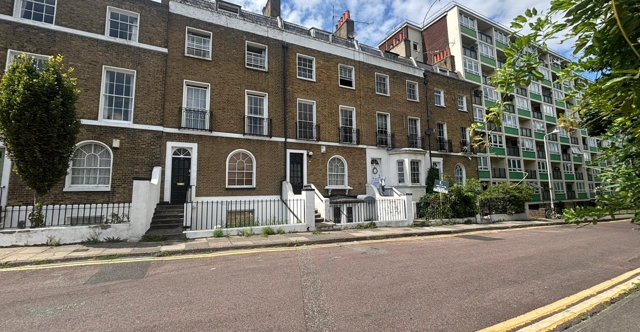 1 bedroom property for sale in Gravesend | Robinson Michael & Jackson
