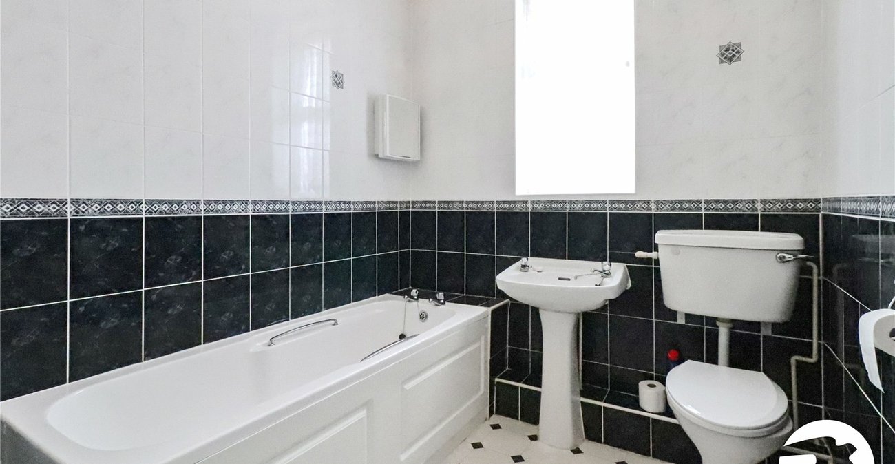 3 bedroom house for sale in Belvedere | Robinson Jackson