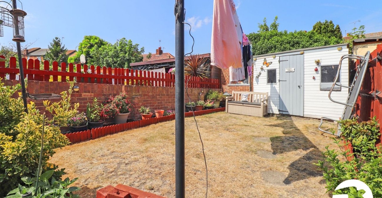 3 bedroom house for sale in Belvedere | Robinson Jackson