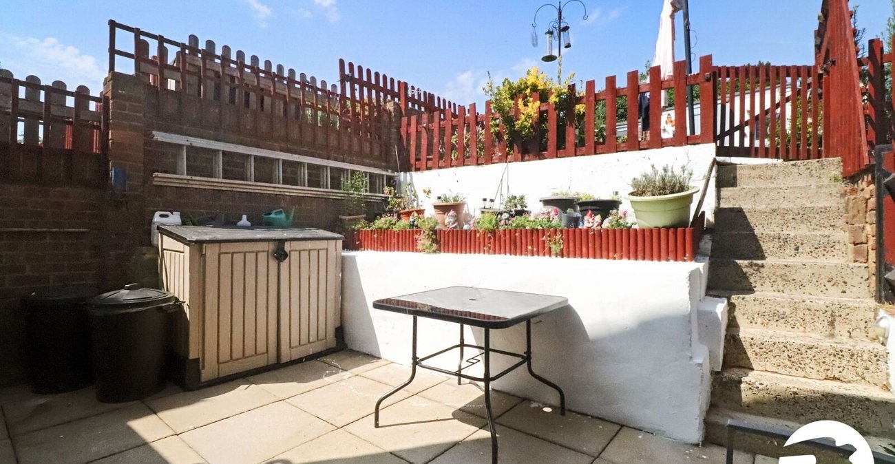 3 bedroom house for sale in Belvedere | Robinson Jackson