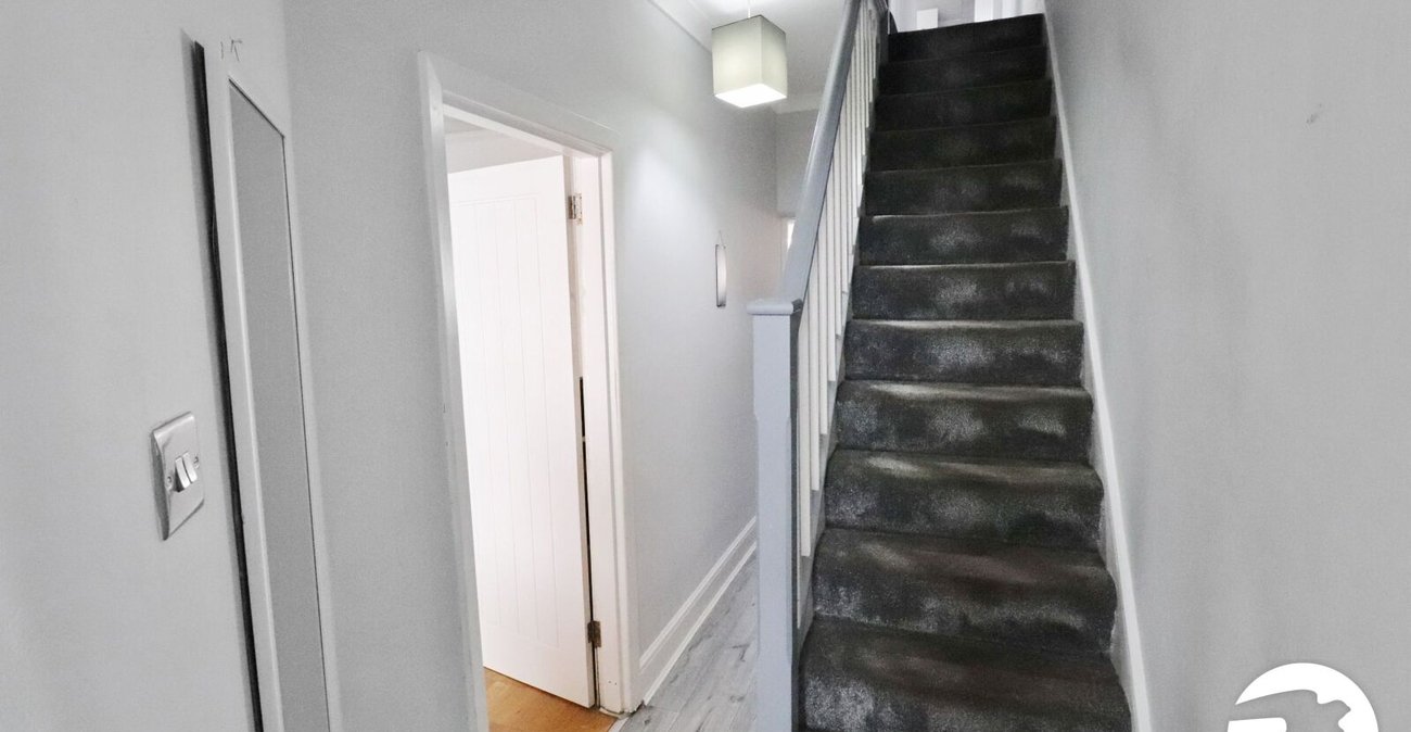 3 bedroom house for sale in Belvedere | Robinson Jackson