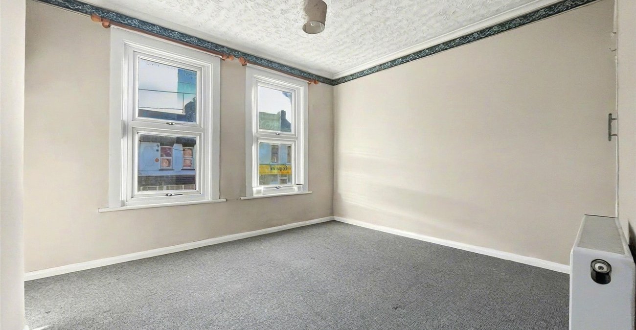 3 bedroom house for sale in Gillingham | Robinson Michael & Jackson